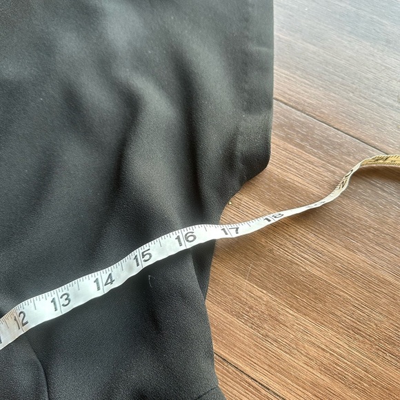 Boden Romilly Black Tie Waist V-Neck Jumpsuit black size 4P - Picture 6 of 9